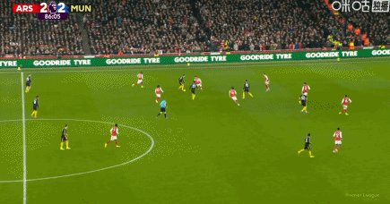 1769386133579088141.gif